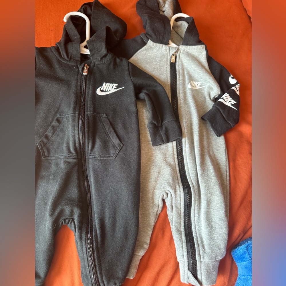 0-3 month baby Nike rompers